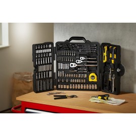 Stanley 73795 Mixed Tool Set, 210 Pieces - Polished Chrome