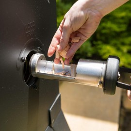 Masterbuilt MB20073420 30-inch Outdoor Digital Electric Smoker with Bl