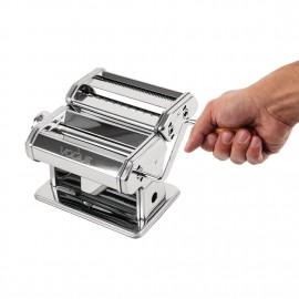 Vogue 6 inch Pasta Machine, Chromed Steel - Produces Pasta to a Variet