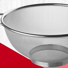 FACKELMANN Wire Colander, Stainless Steel, Fine Mesh Sieve, Flour Sift