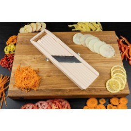 Benriner BN-1 Japanese Handheld Mandolin Slicer with Three Interchange